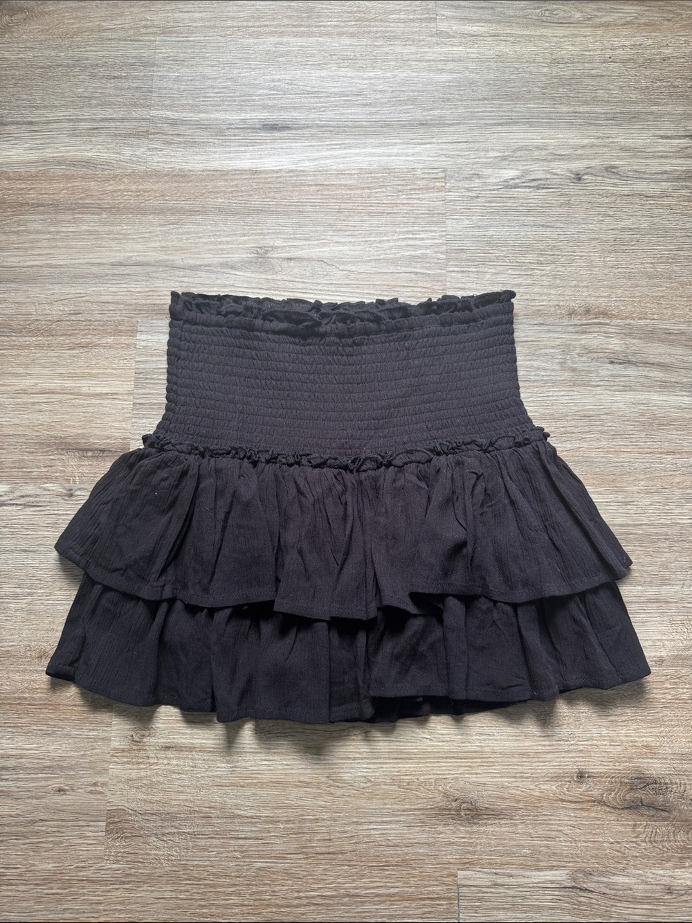 ⭐️ 3 for $15 Black Tiered Ruffle Mini Skirt